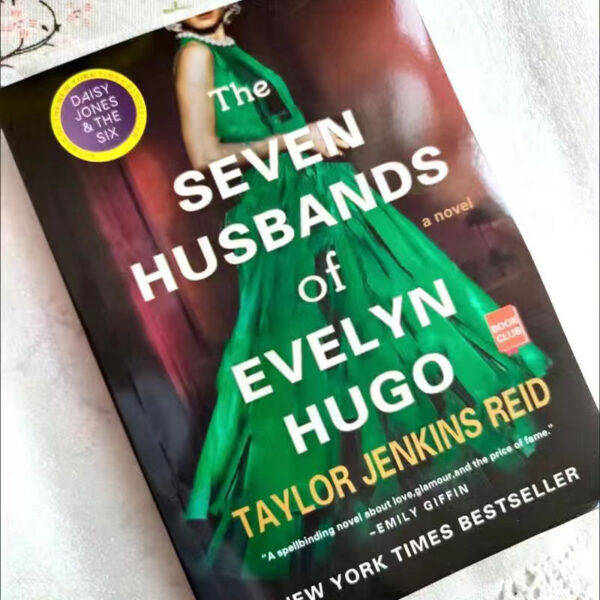 The Seven Husbands of Evelyn Hugo Story Novel In English Book - Image 2