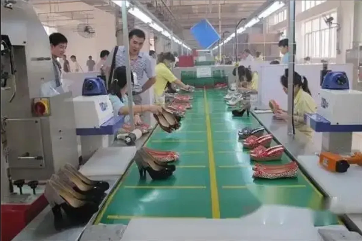 Women Platform Slippers 2024 Summer Women Shoes Designer Flat Sandals Outdoor Floral Sandals Ladies Beach Shoes Sandalias