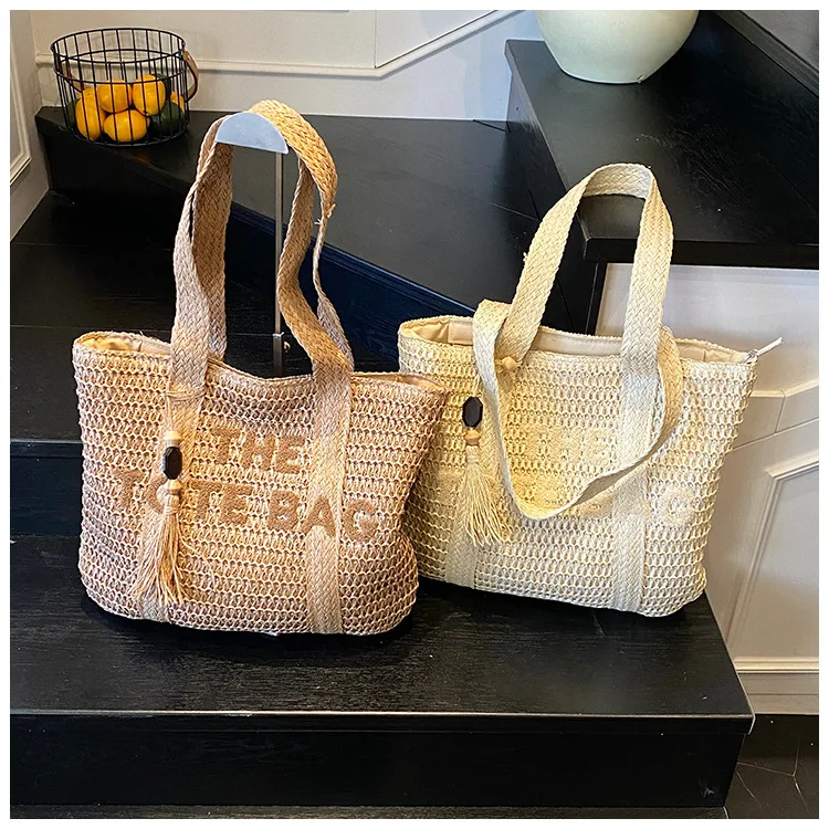 Travel large capacity grass woven bag for women 2025 new high-end handmade woven shoulder bag, beach vacation tote bag