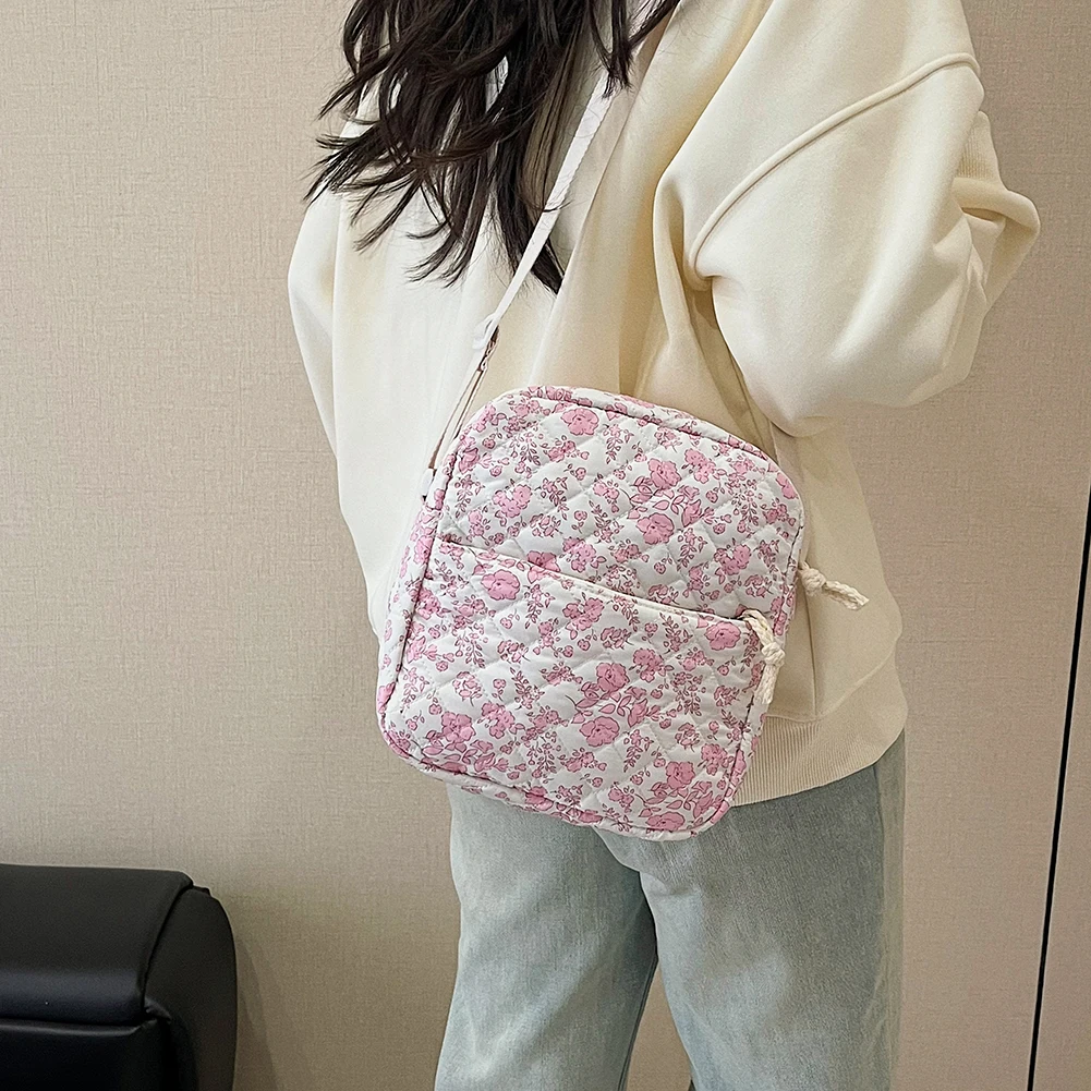 Korean Floral Student Schoolbag College Student Shoulder Bag for Teenage Girls Cute Bookbags Women Backpack Travel Cosmetic Bag