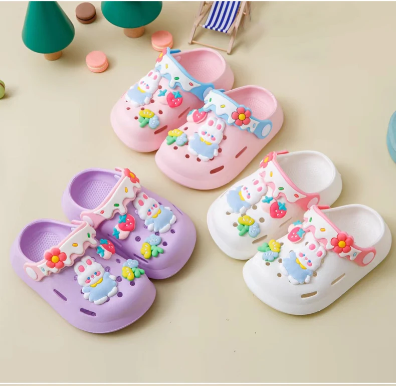 Girls Sandals Trendy Cute Cartoon Soft Sole Clogs For Baby Breathable Non-slip Clogs For Indoor Outdoor Beach Garden Shoes Girls Sandals Trendy Cute Cartoon Soft Sole Clogs For Baby Breathable Non-slip Clogs For Indoor Outdoor Beach Garden Shoes