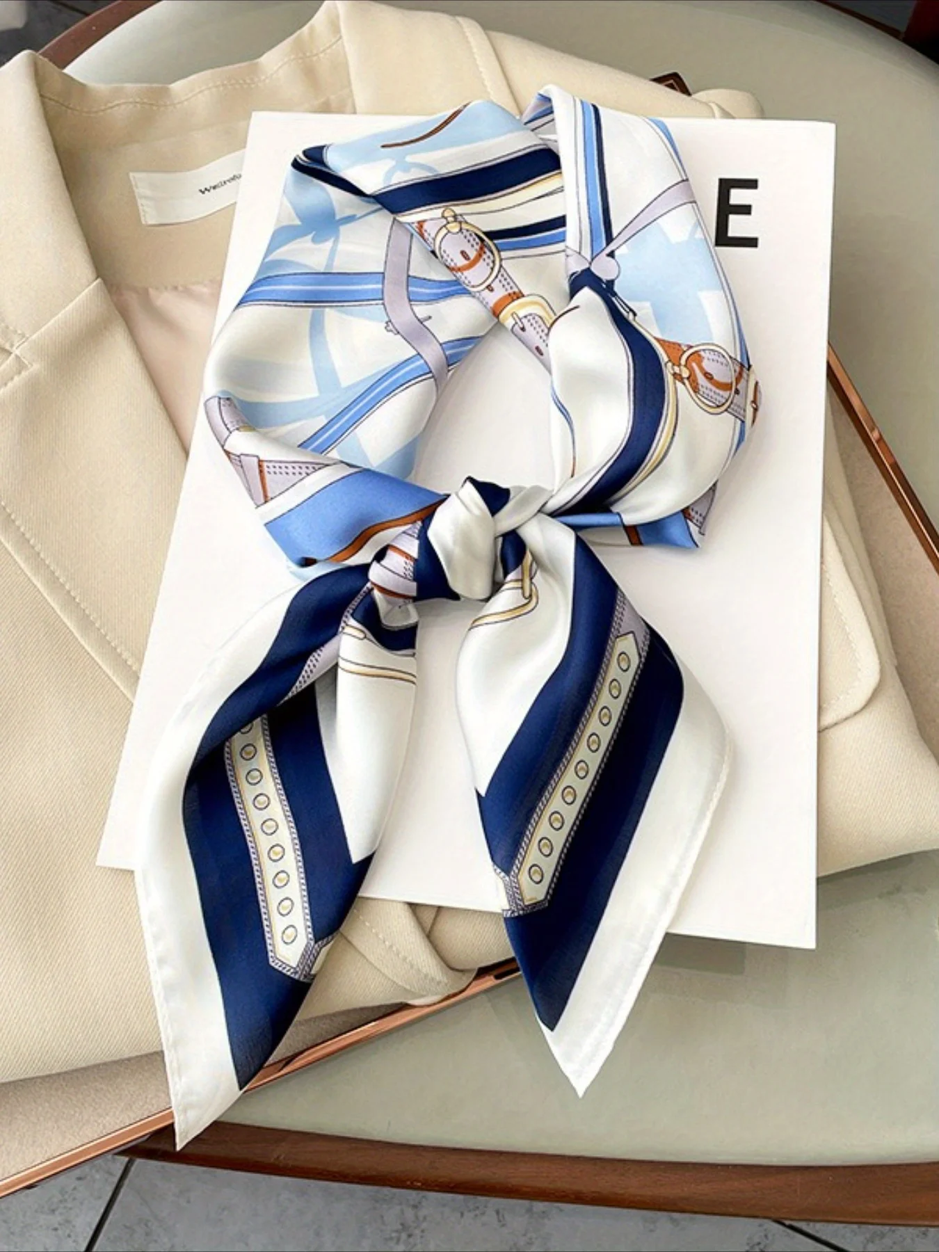 2025 new fashion pattern silk scarf professional spring and autumn scarf foreign style scarf scarf decoration