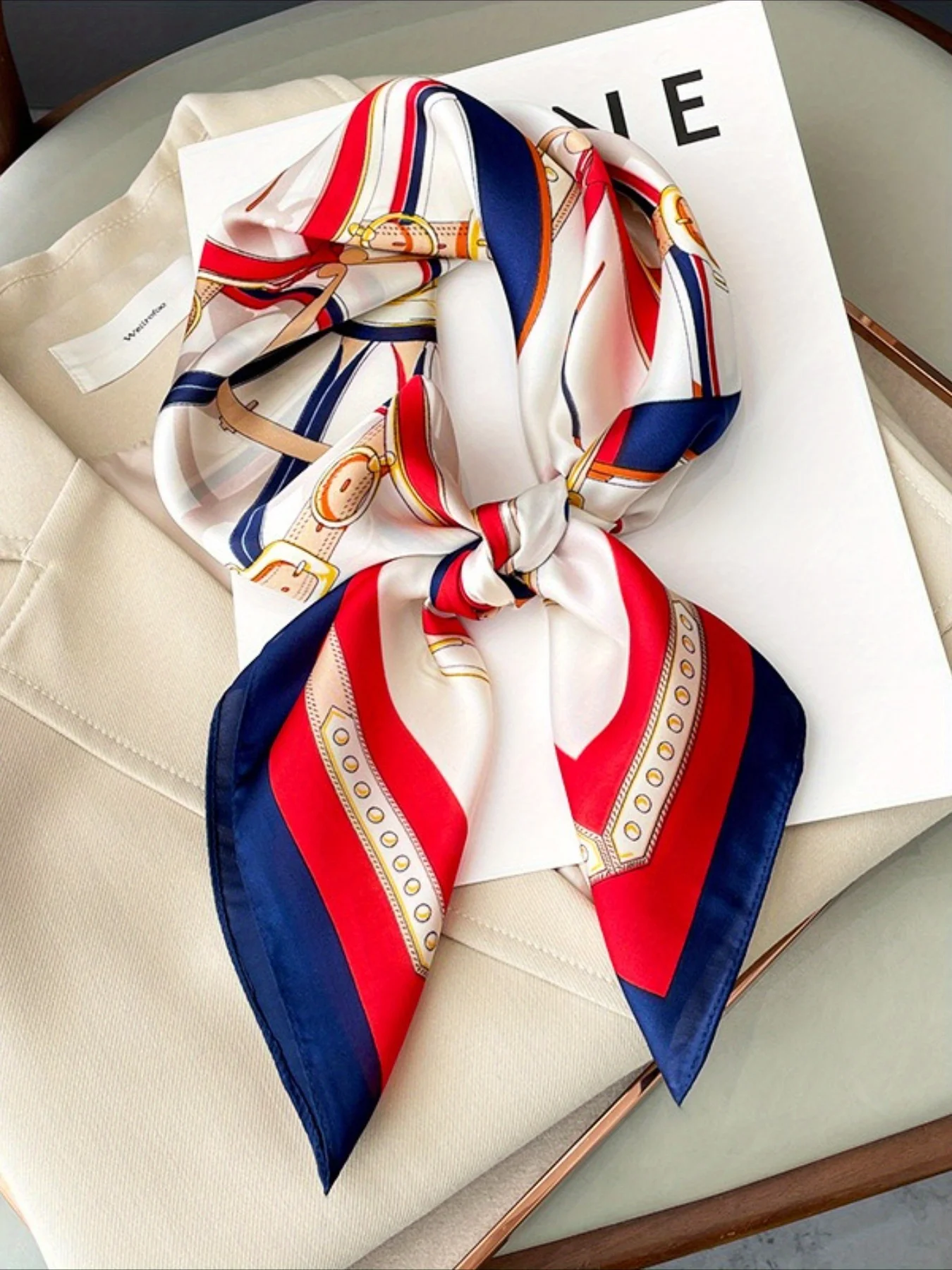 2025 new fashion pattern silk scarf professional spring and autumn scarf foreign style scarf scarf decoration