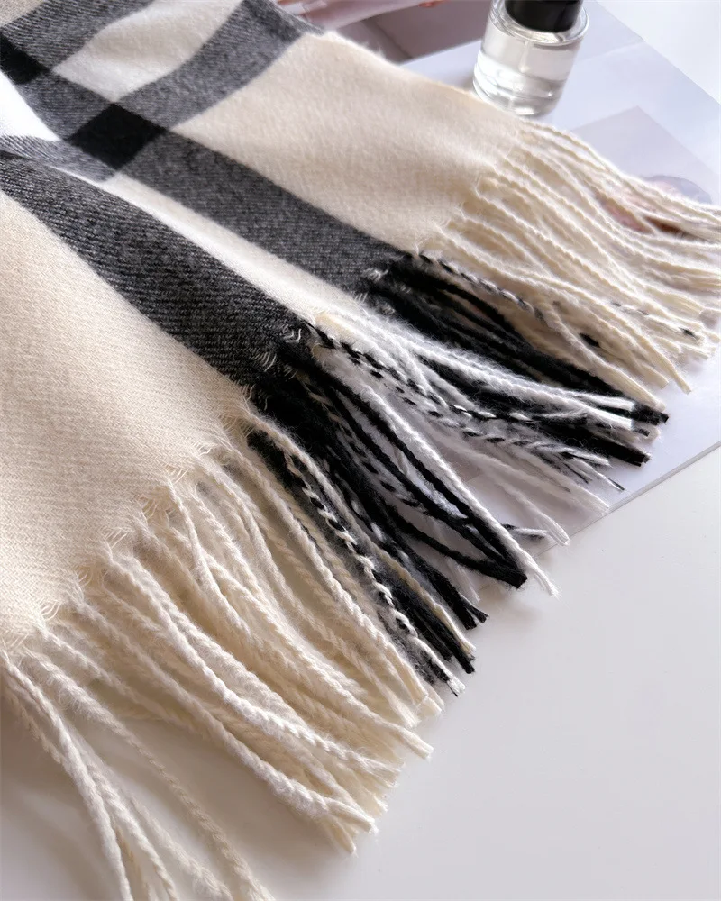 New Women Men Winter Plaid Cashmere Like Blanket Scarf Design Thick Warm Pashmina Shawl Wraps With Tassel Poncho Stoles Echarpe New Women Men Winter Plaid Cashmere Like Blanket Scarf Design Thick Warm Pashmina Shawl Wraps With Tassel Poncho Stoles Echarpe
