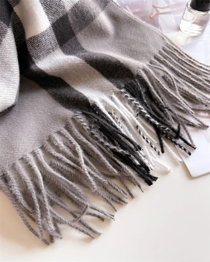New Women Men Winter Plaid Cashmere Like Blanket Scarf Design Thick Warm Pashmina Shawl Wraps With Tassel Poncho Stoles Echarpe New Women Men Winter Plaid Cashmere Like Blanket Scarf Design Thick Warm Pashmina Shawl Wraps With Tassel Poncho Stoles Echarpe