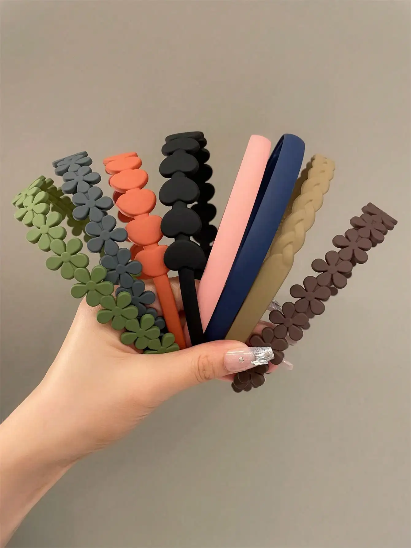 8 pieces women's headband Wavy band teeth Headband clip Women's hair clip pressure hair buckle usually daily use 8 pieces women's headband Wavy band teeth Headband clip Women's hair clip pressure hair buckle usually daily use
