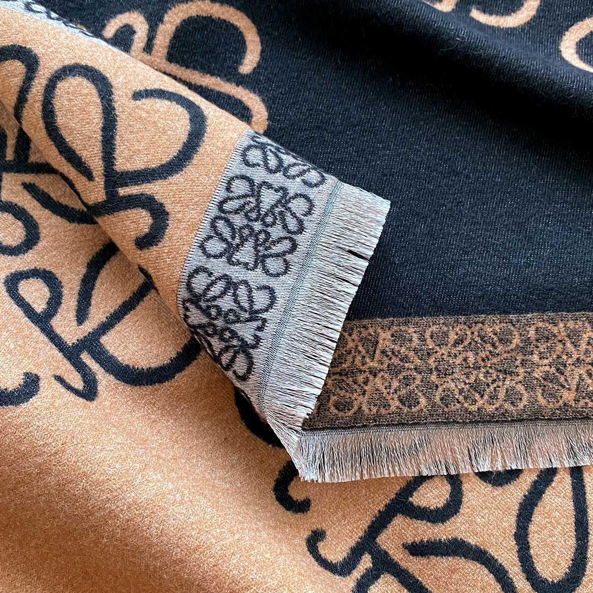 2025 Luxury Brand Women's Winter Warm Cashmere Scarf - Pashmina Shawl Wrap, Hijab, Travel Stole, Echarpe, Thick Warm Blanket