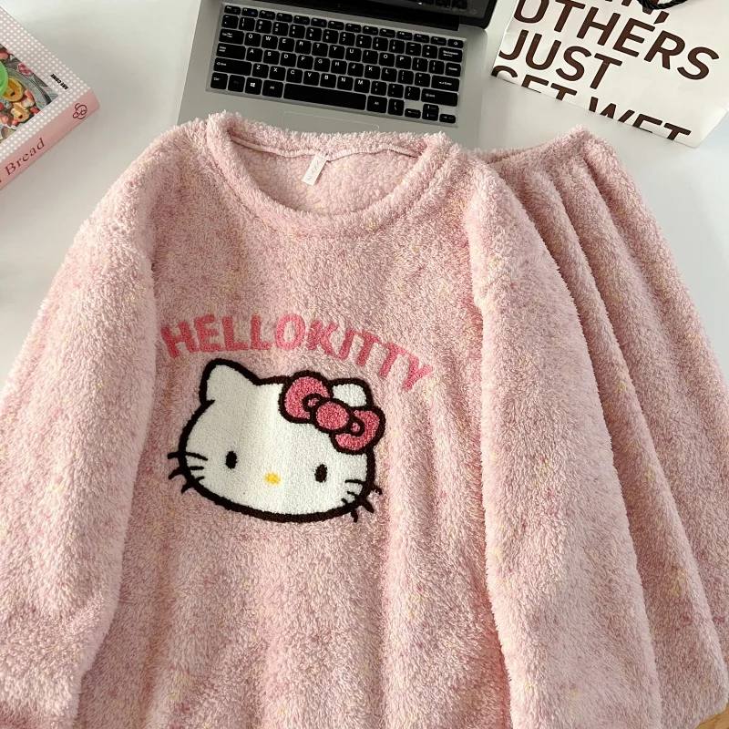 Thickened Warm Women‘s Sleepwear Cartoon HelloKitty Women's Pajamas Set Winter New Cute Fashion Two Sets Nightwear Loungewear Thickened Warm Women‘s Sleepwear Cartoon HelloKitty Women's Pajamas Set Winter New Cute Fashion Two Sets Nightwear Loungewear