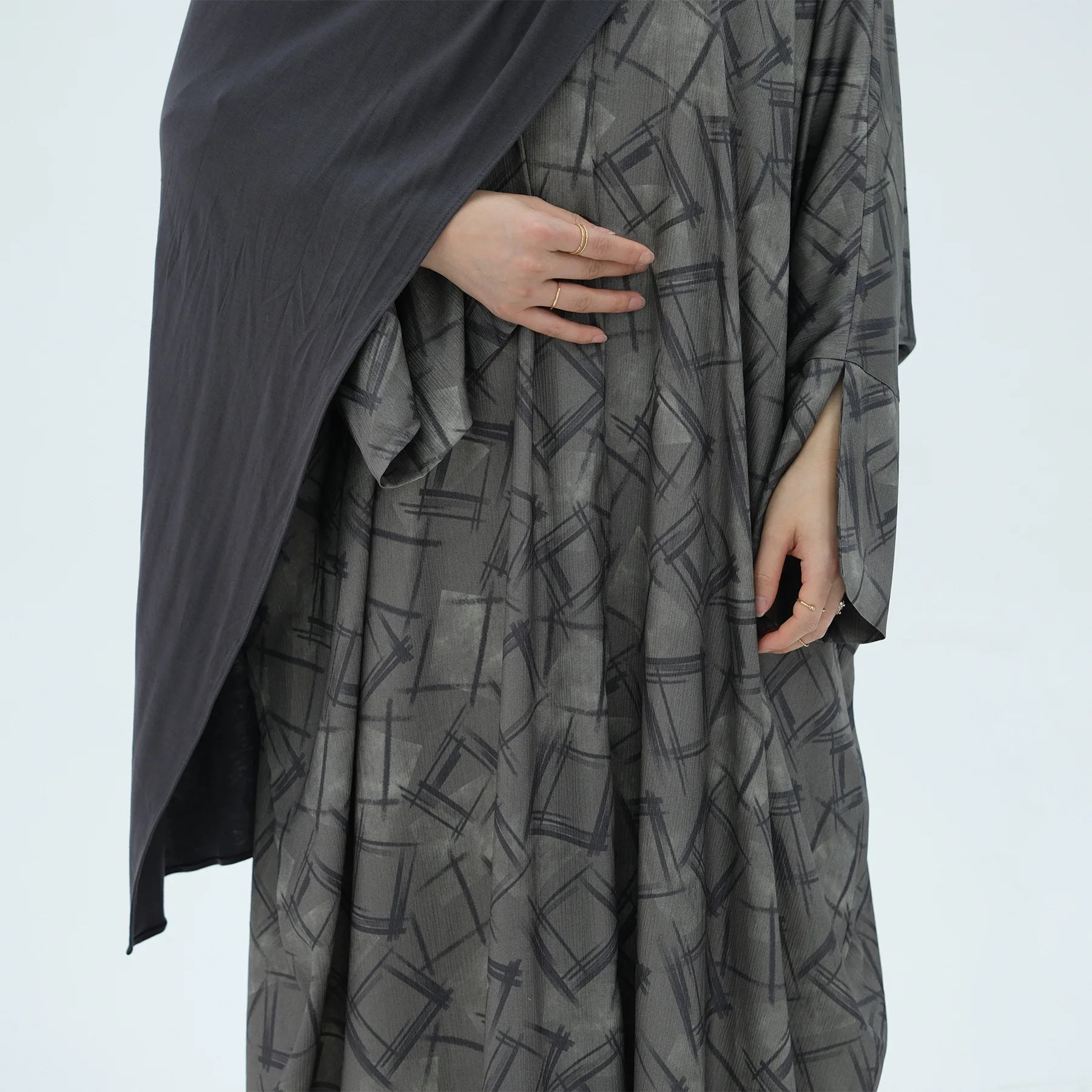 2025 New Printed Satin Islamic Clothing Women's Dresses Modest Abaya Dubai Womens Clothing Front Open Abaya