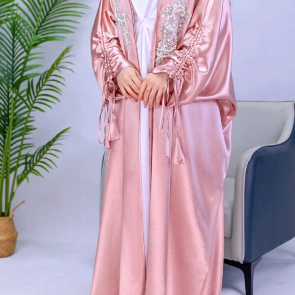 Eid Ramadan Abaya Shiny Satin Muslim Women Beads Bat Sleeve Open Cardigan Kimono Dresses Turkey Dubai Kaftan Arab Robe Jalabiya