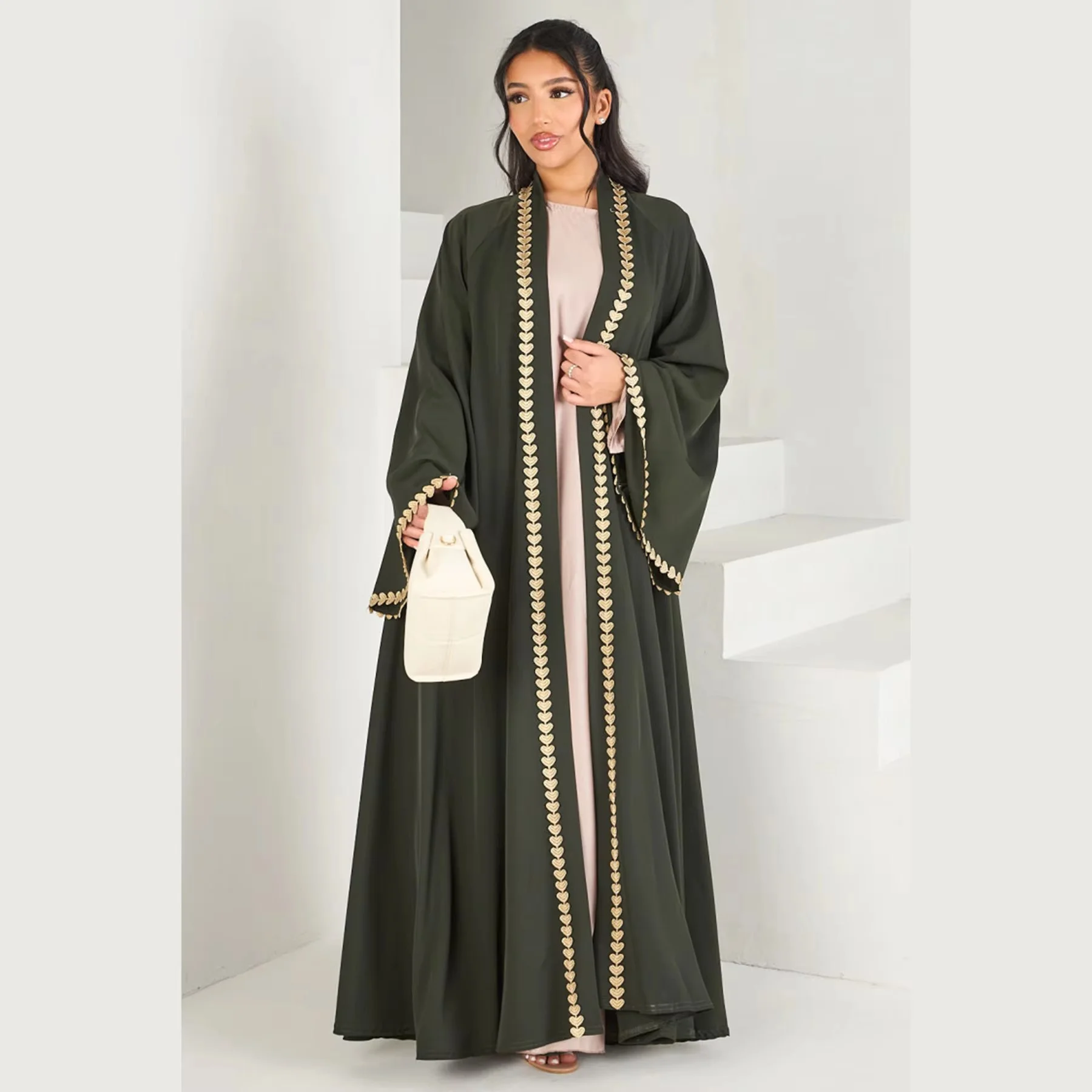 Muslim Womens Black Abaya with Gold Heart Loose Robe for Islamic Modest Fashion Daily Wear Prayers Weddings Religious Events