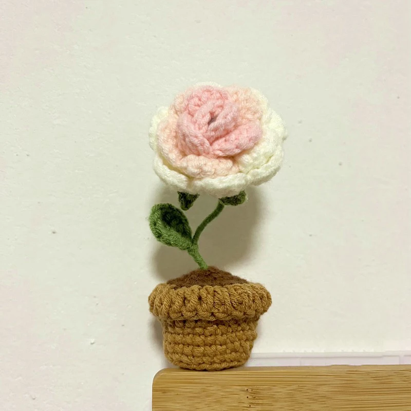 DIY Handmade Crochet Flowers Potted Finished Woven Bouquet Artificial Knitted Flower Valentine's Day Gift Home Desktop Decor